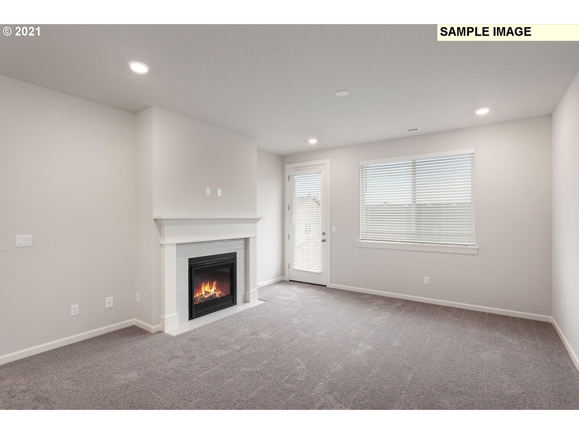 3207 Southwest 40th Street Gresham, OR 97080 - Photo 9 of 12 Gallery Image 9