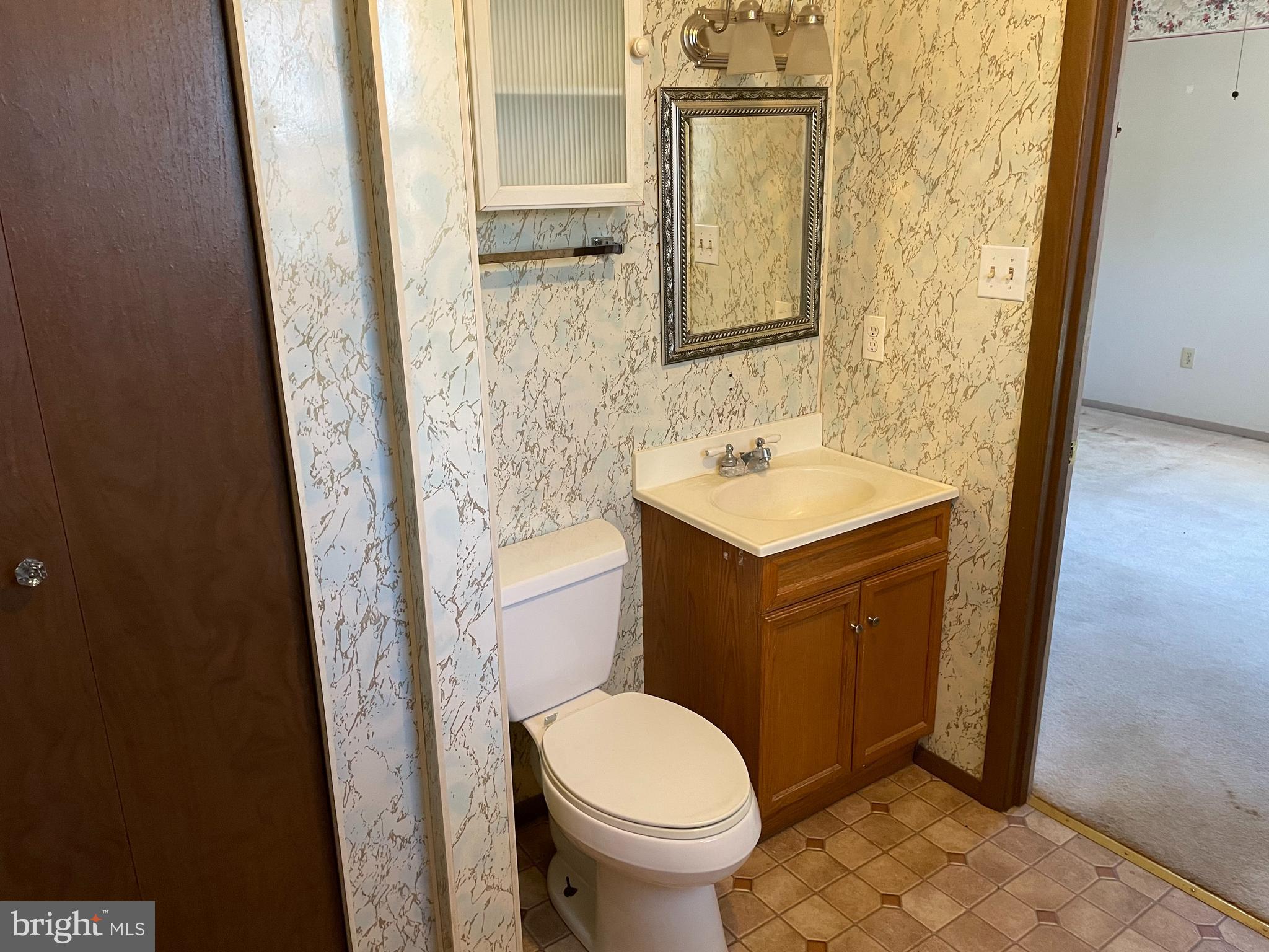 4432 Hanover Road Hanover, PA 17331 - Photo 15 of 23
