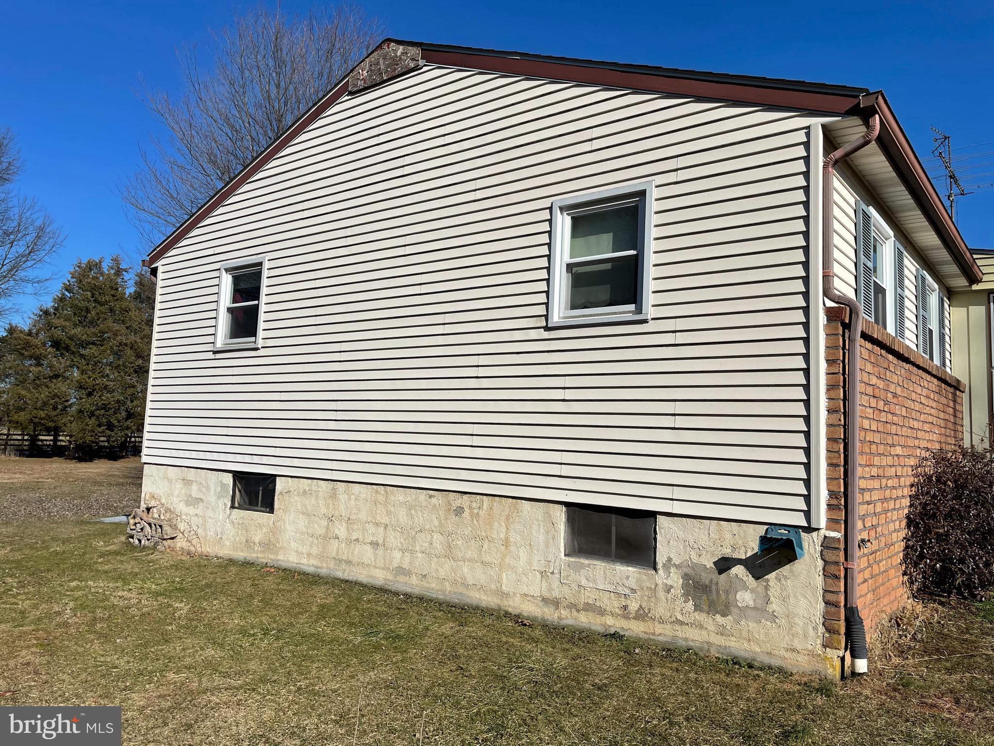 4432 Hanover Road Hanover, PA 17331 - Photo 6 of 23