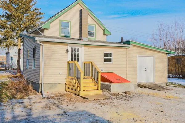 $317,000 | 88 Aldis Street, St. Albans, VT 05478
