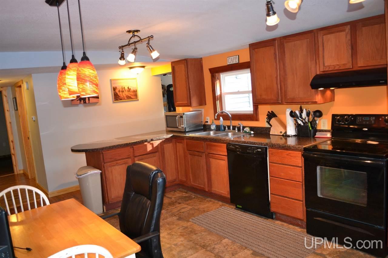 2310 West Co Road Negaunee, MI 49866 - Photo 4 of 31