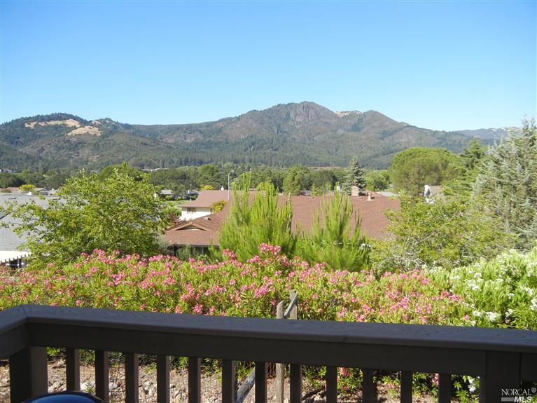 407 Oak Point Court Santa Rosa, CA 95409 - Photo 1 of 1 Gallery Image 1