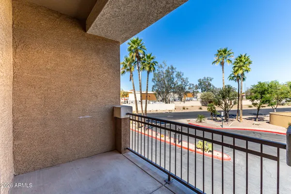 $299,999 | 1335 East June Street, Unit 202, Mesa, AZ 85203