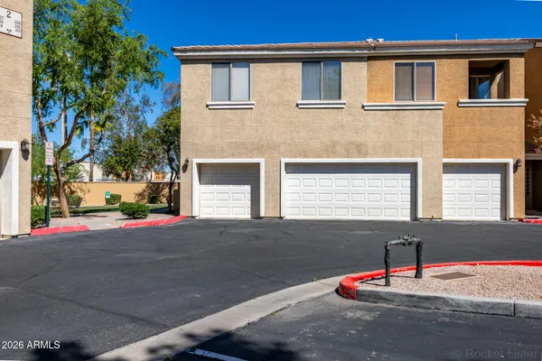 $299,999 | 1335 East June Street, Unit 202, Mesa, AZ 85203