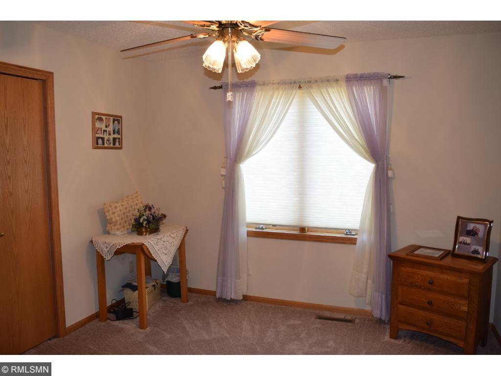 1315 Landsdown Road Buffalo, MN 55313 - Photo 17 of 24 Gallery Image 17