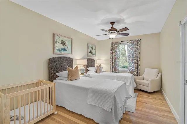 a view of a yard in front of house