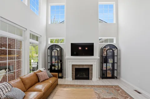 $915,000 | 15573 Woodford Drive, Westfield, IN 46074