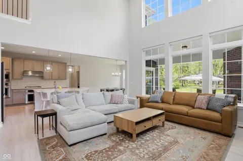 $915,000 | 15573 Woodford Drive, Westfield, IN 46074