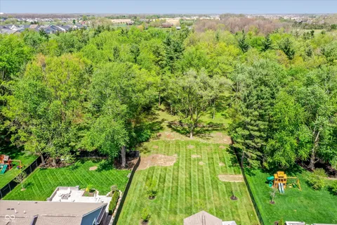 $915,000 | 15573 Woodford Drive, Westfield, IN 46074