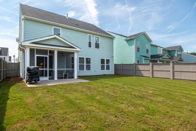 $450,000 | 1012 Swamp Harrier Avenue, Ravenel, SC 29470