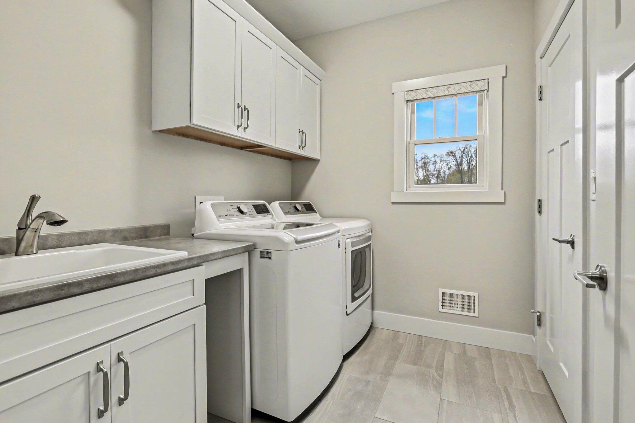 487 Wittenberg Path St. Joseph, MI 49085 - Photo 15 of 26 019_file_8104