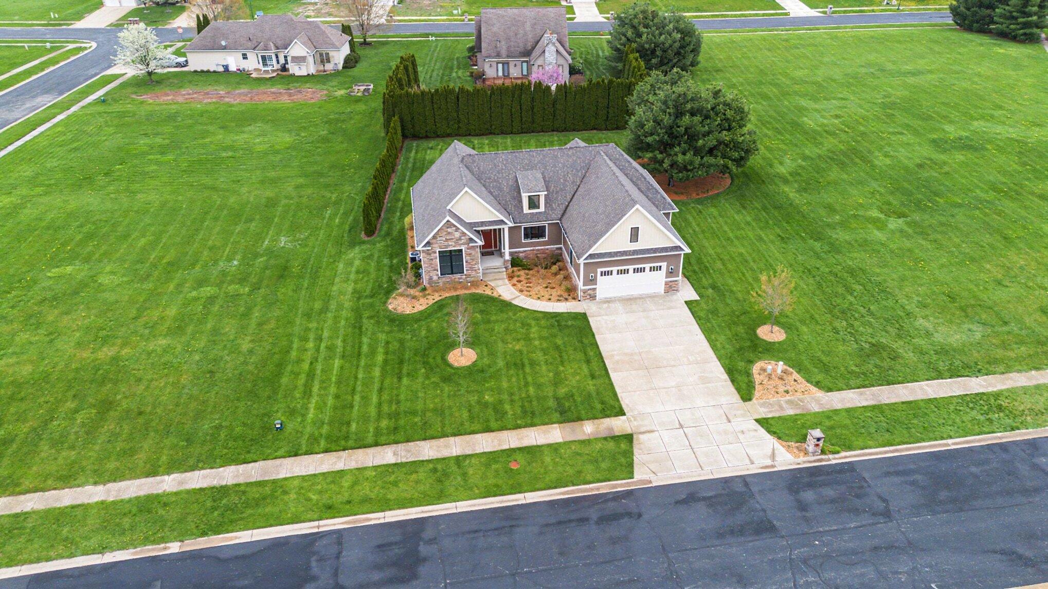 487 Wittenberg Path St. Joseph, MI 49085 - Photo 24 of 26 027_file_9328
