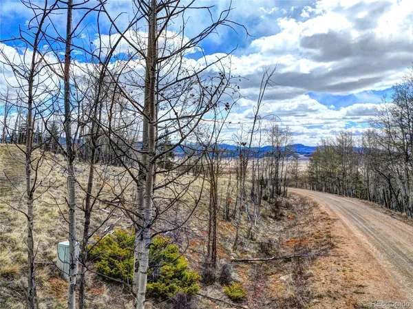 $179,900 | 755 Selkirk Lane, Jefferson, CO 80456