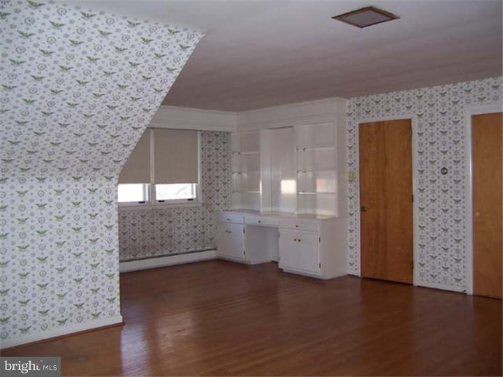 263 Broad Street Spring City, PA 19475 - Photo 15 of 25