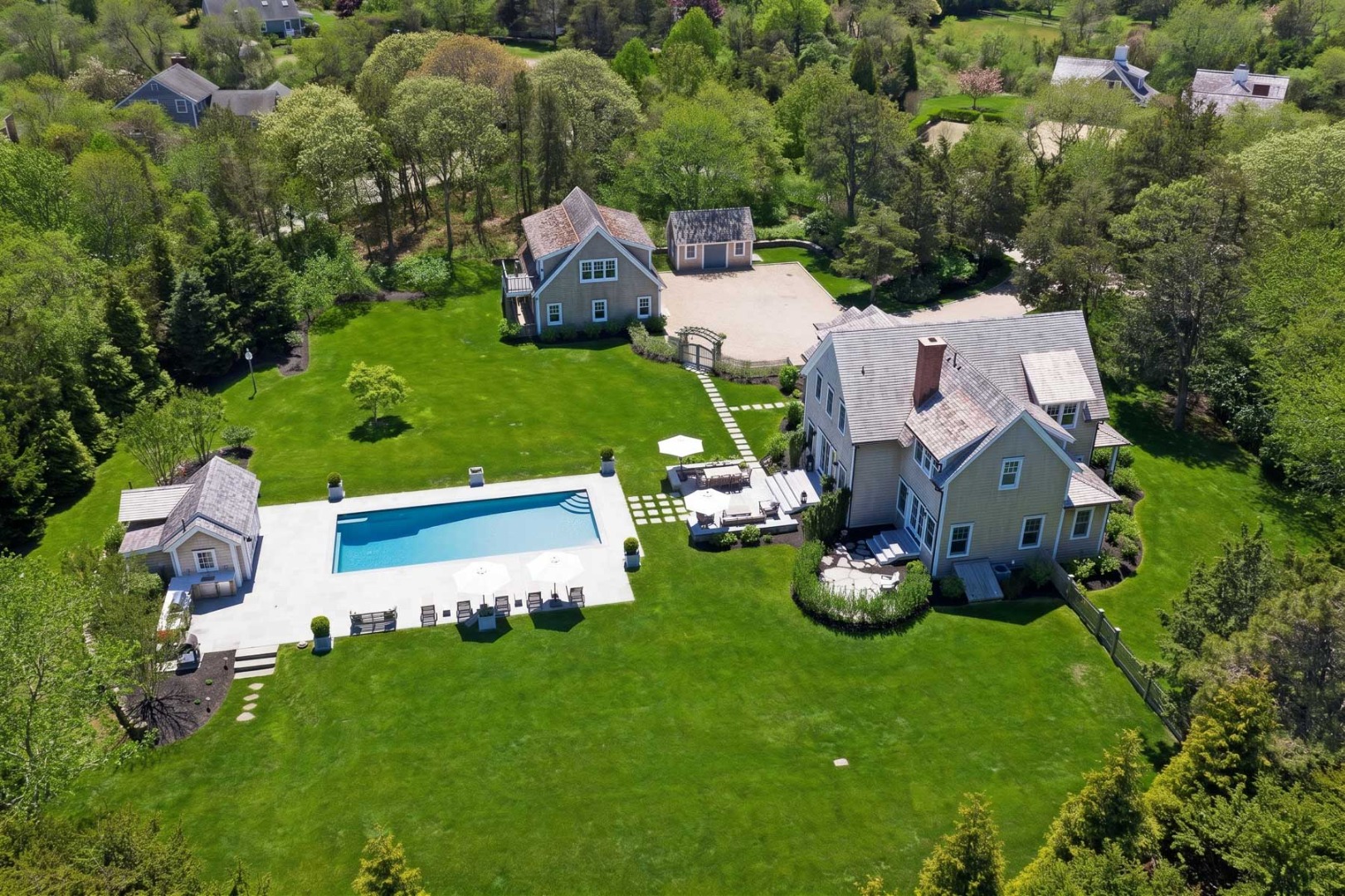 2 Noras Lane Edgartown, MA 02539 - Photo 7 of 46