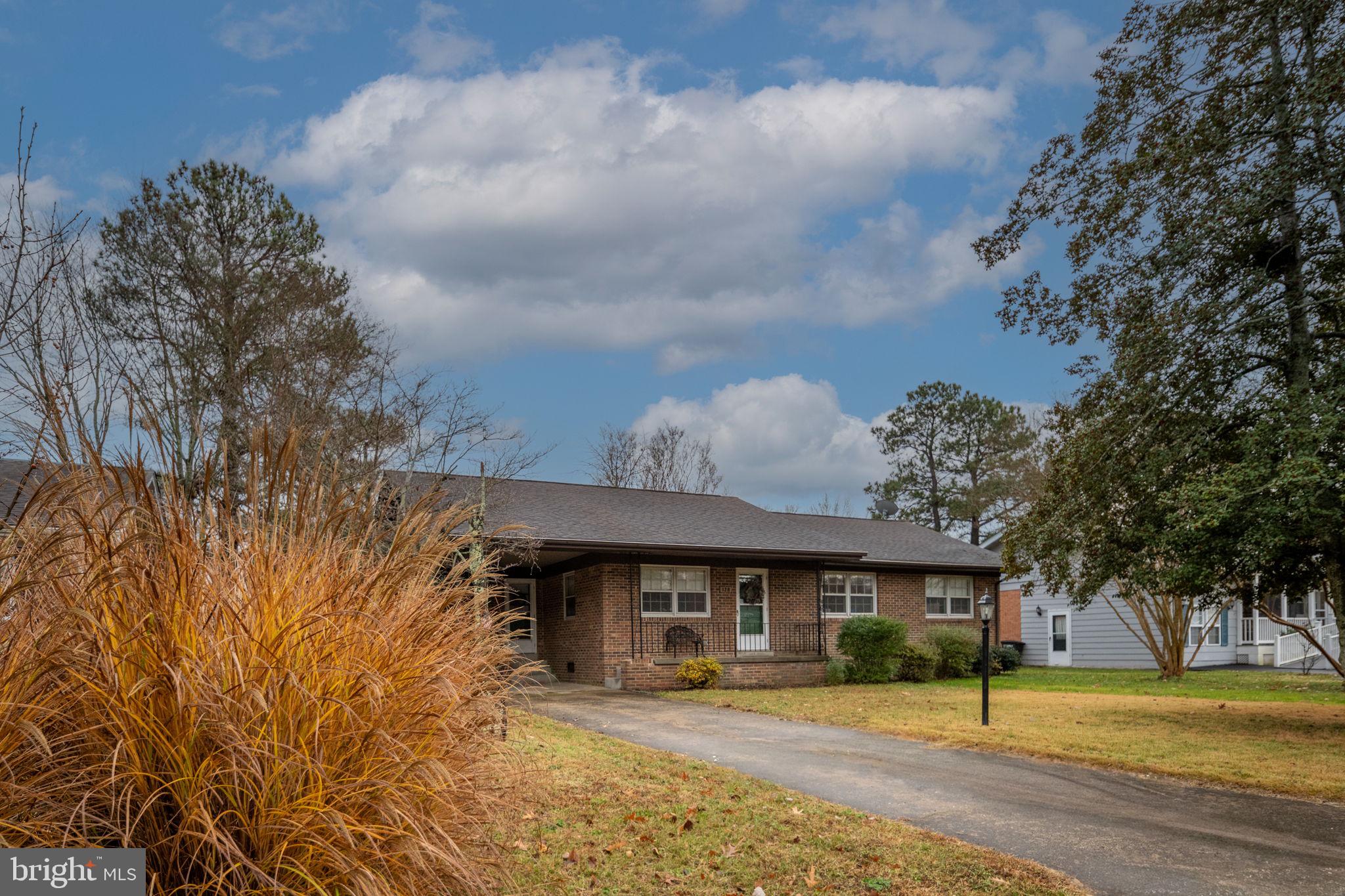 128 11th Street Colonial Beach, VA 22443 - Photo 3 of 80 All brick home!
