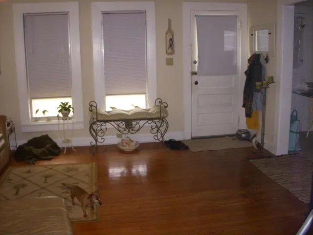 $2,000 | 1700 North Ocean Breeze, Lake Worth Beach, FL 33460