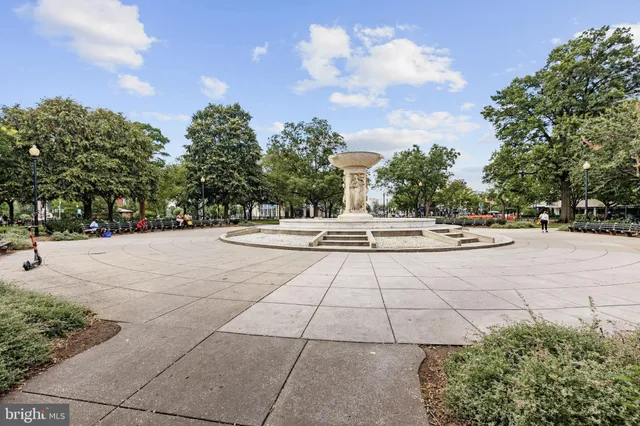 a view of pathway with a yard