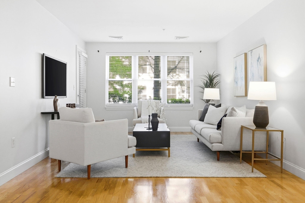 318 Rindge Avenue, Unit 103 Cambridge, MA 02140 - Photo 4 of 21