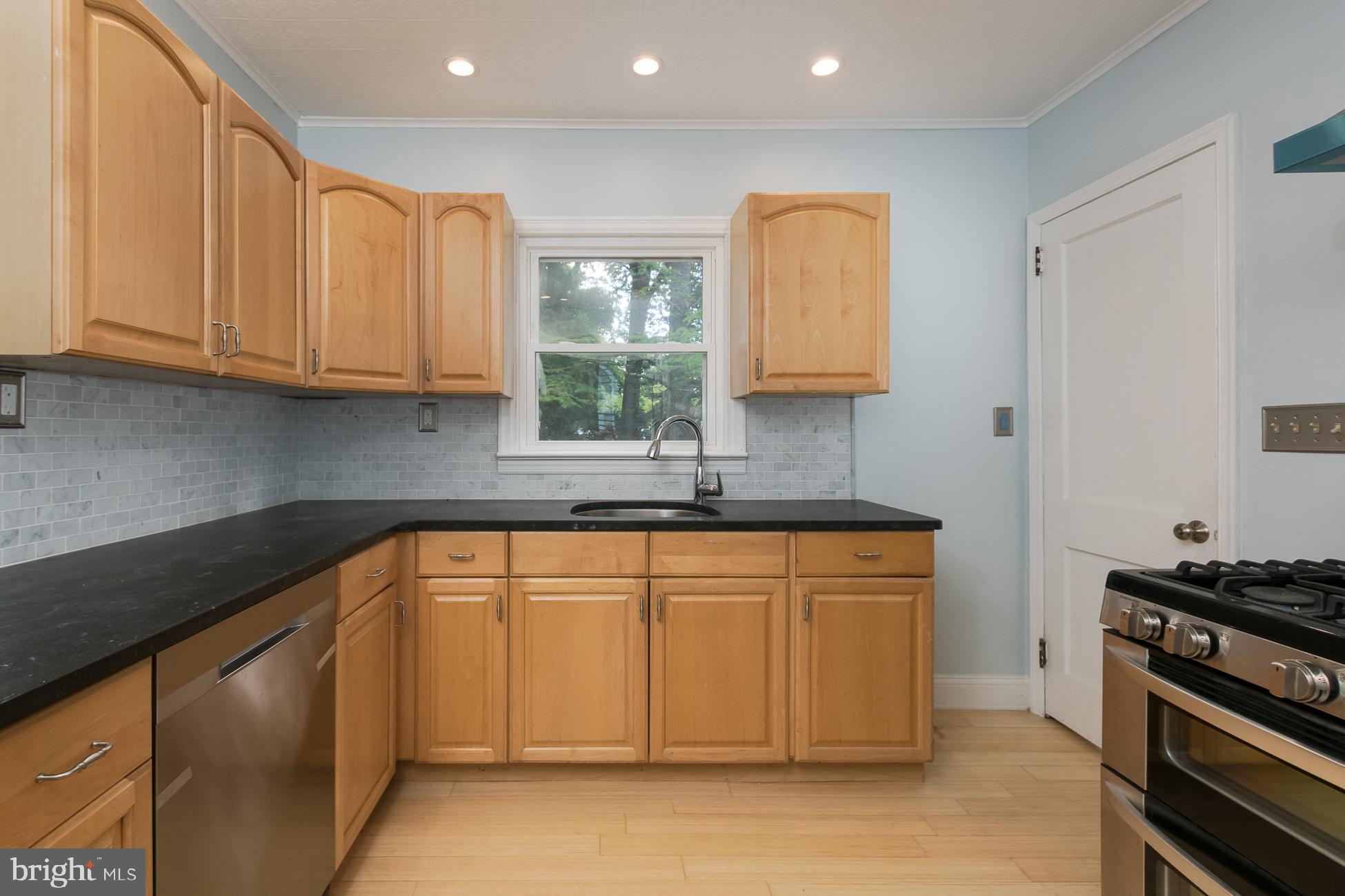 1204 Lower Ferry Road Ewing, NJ 08618 - Photo 4 of 13 Kitchen