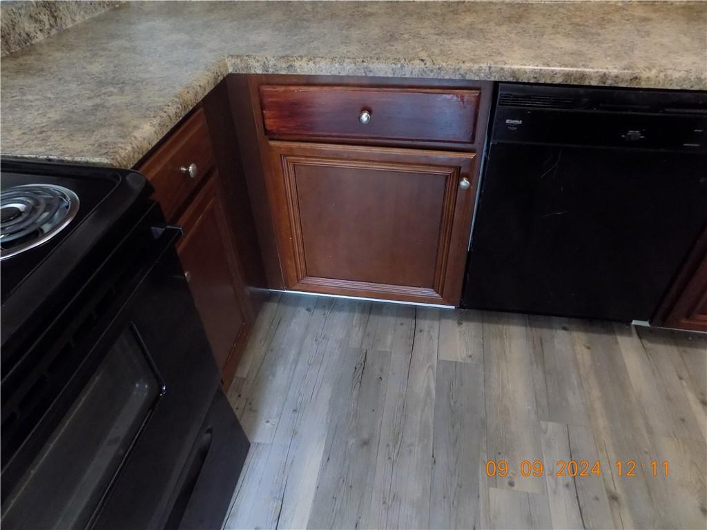 5509 Sable Way Atlanta, GA 30349 - Photo 12 of 37 a close view of washer and dryer