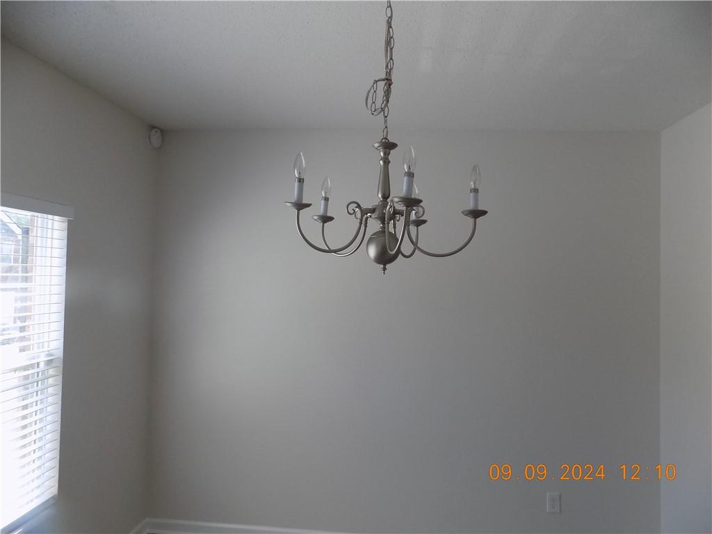 5509 Sable Way Atlanta, GA 30349 - Photo 6 of 37