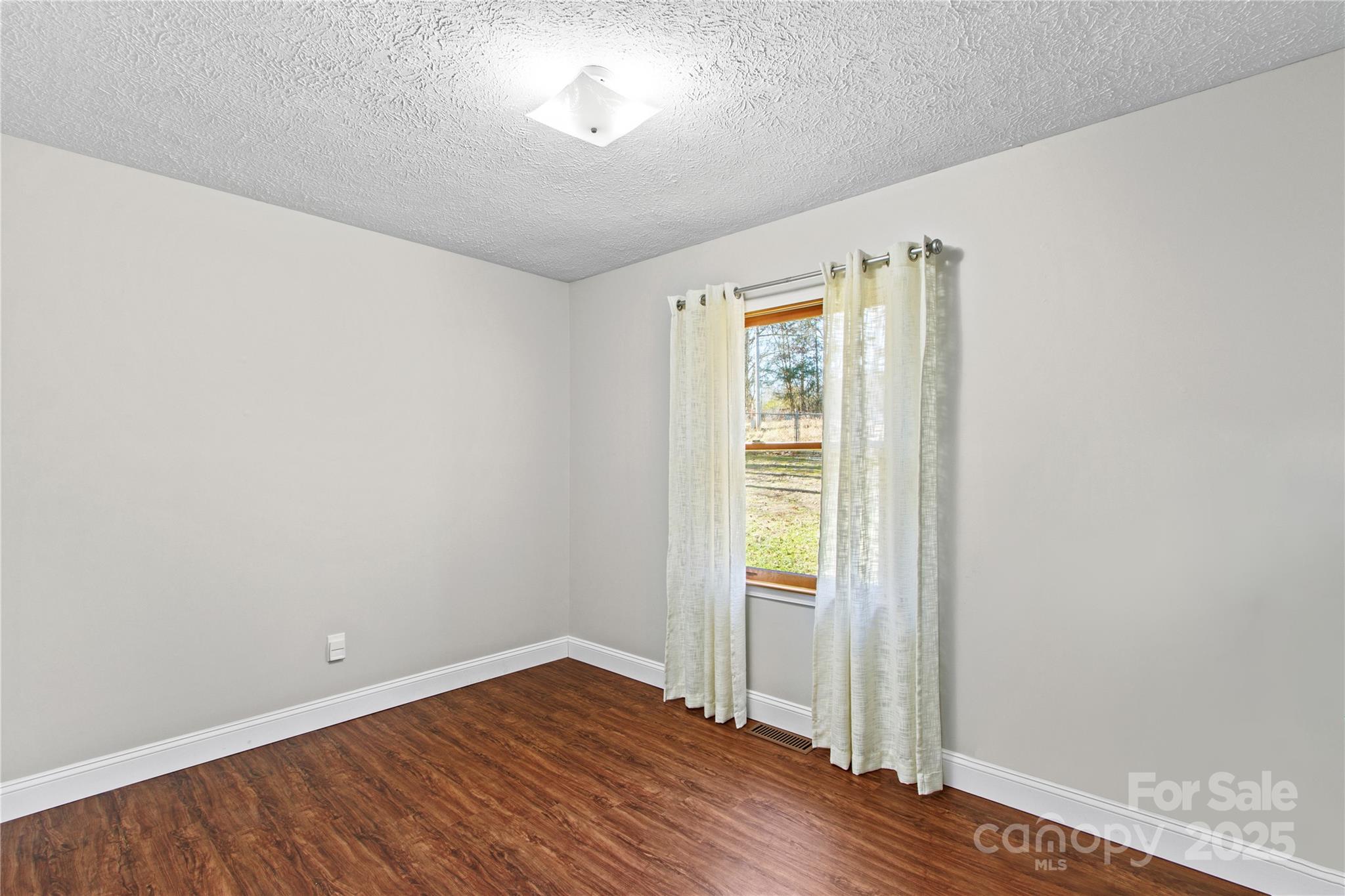 797 Chief Thomas Road Harmony, NC 28634 - Photo 18 of 35 Gallery Image 18