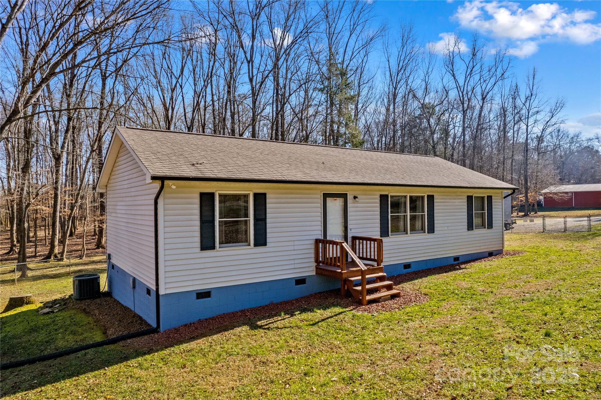797 Chief Thomas Road Harmony, NC 28634 - Photo 2 of 35 Gallery Image 2