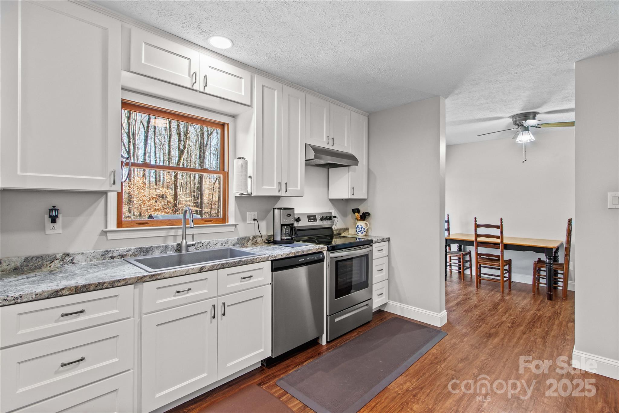 797 Chief Thomas Road Harmony, NC 28634 - Photo 7 of 35 Gallery Image 7