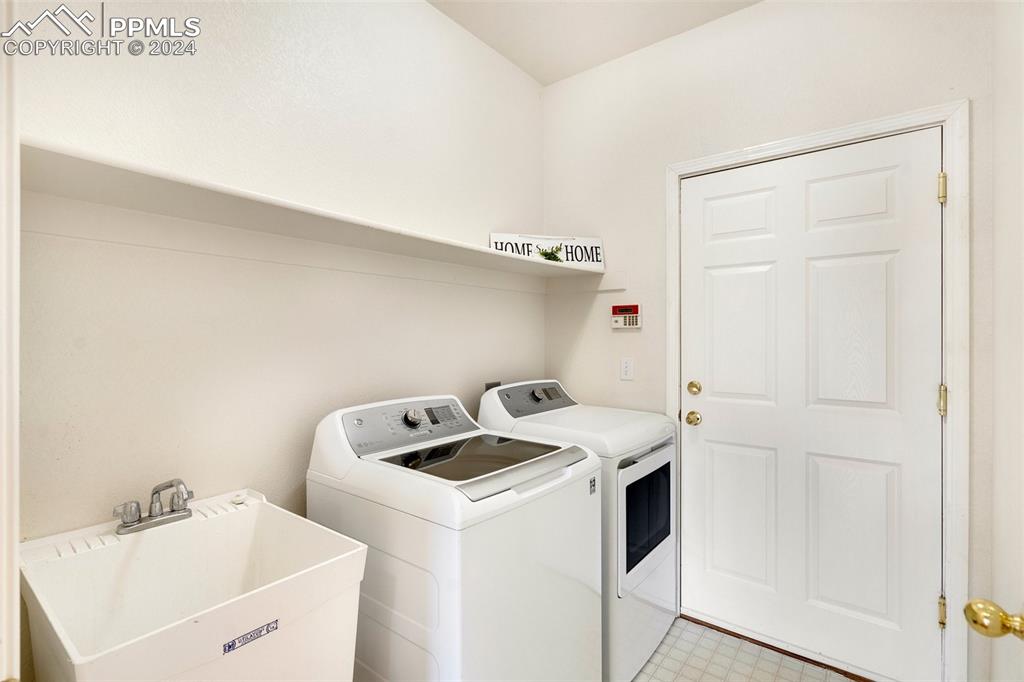 6475 Perfect View Colorado Springs, CO 80919 - Photo 20 of 33