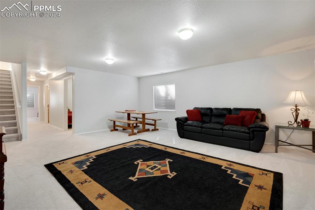 6475 Perfect View Colorado Springs, CO 80919 - Photo 21 of 33