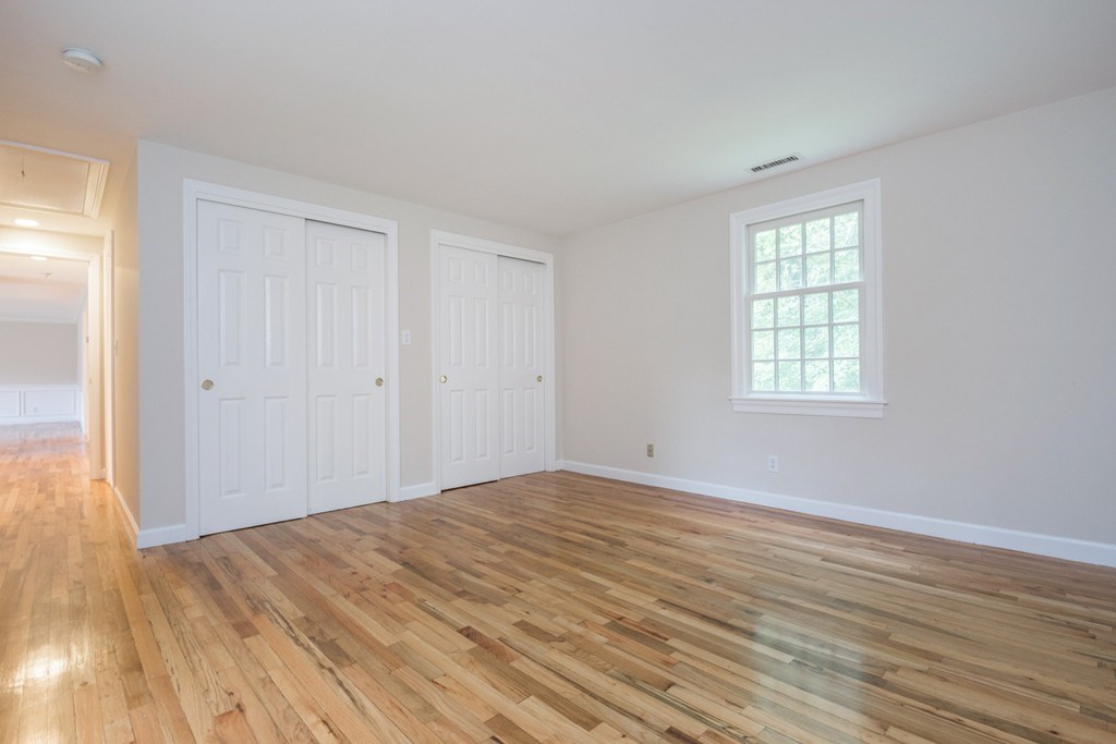 119 Jericho Road, Unit 119 Weston, MA 02493 - Photo 24 of 41