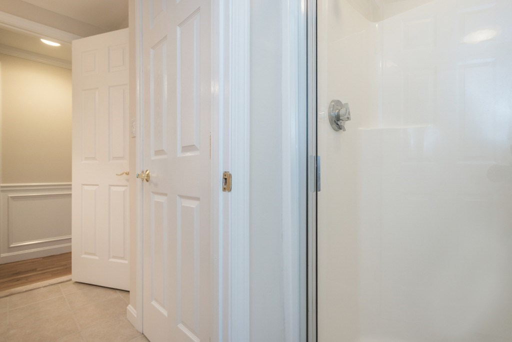 119 Jericho Road, Unit 119 Weston, MA 02493 - Photo 25 of 41