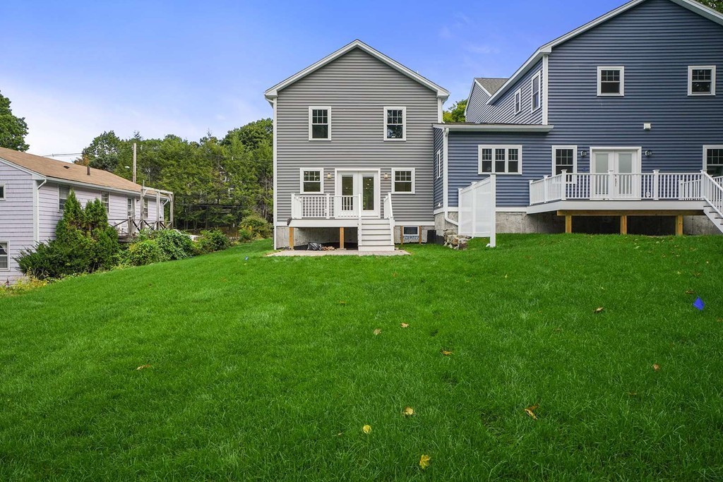 485 Waltham Street Lexington, MA 02421 - Photo 5 of 25 Gallery Image 5