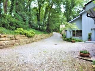16 Niagara Road Pittsburgh, PA 15221 - Photo 3 of 24 Gallery Image 3