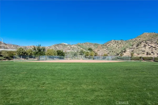 $724,500 | 29202 Cowboy Court, Valencia, CA 91354