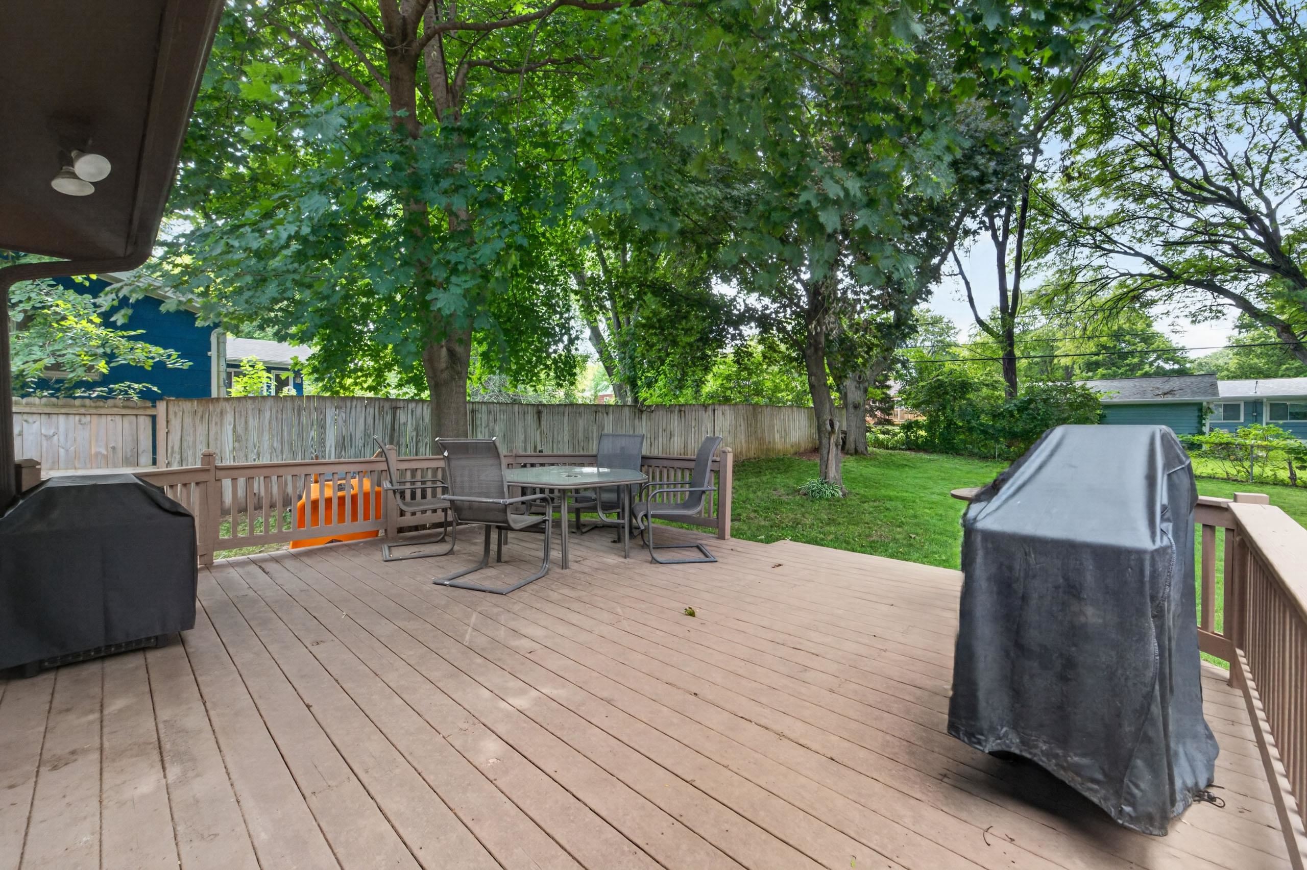 1221 Debra Lane Madison, WI 53704 - Photo 26 of 31