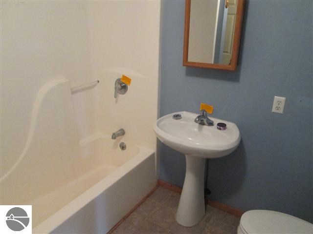 4075 Lund Road Southwest Fife Lake, MI 49633 - Photo 34 of 37 1746569-33.JPG