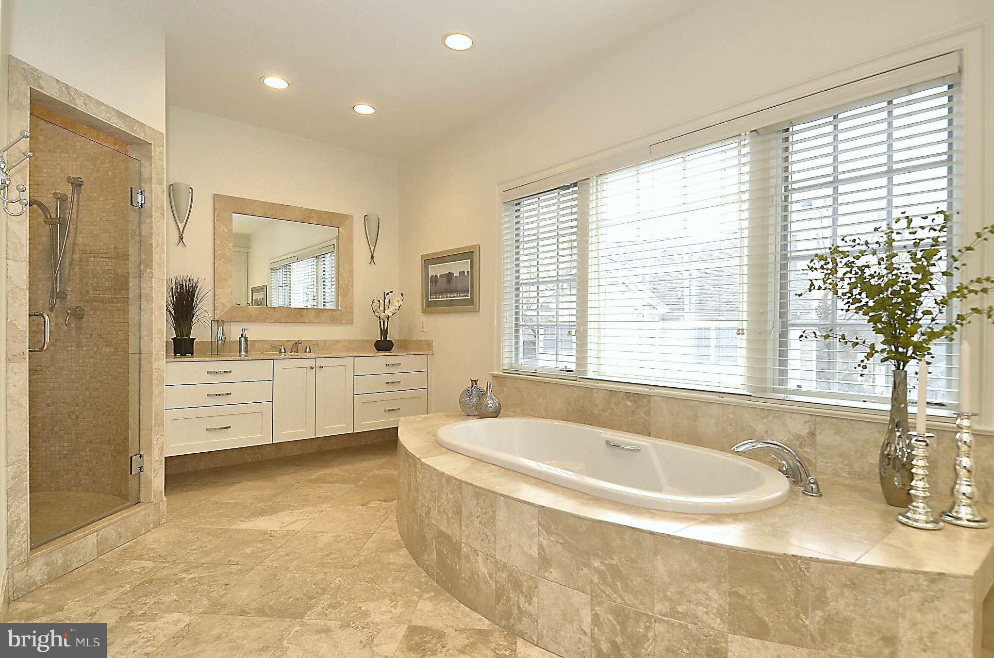 7104 Exeter Road Bethesda, MD 20814 - Photo 9 of 11 Bath (Master)
