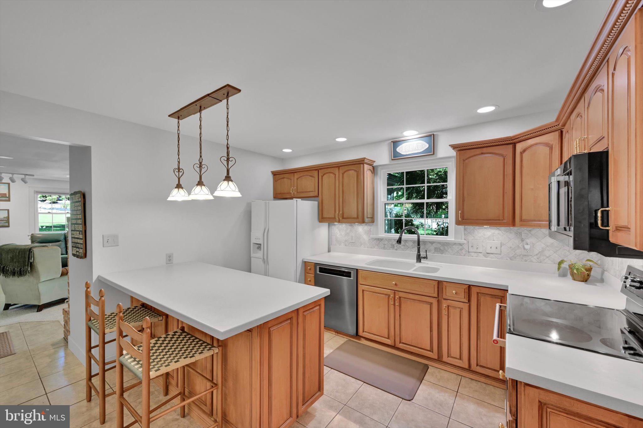 805 Ridgewood Road York, PA 17406 - Photo 15 of 43 Gallery Image 15