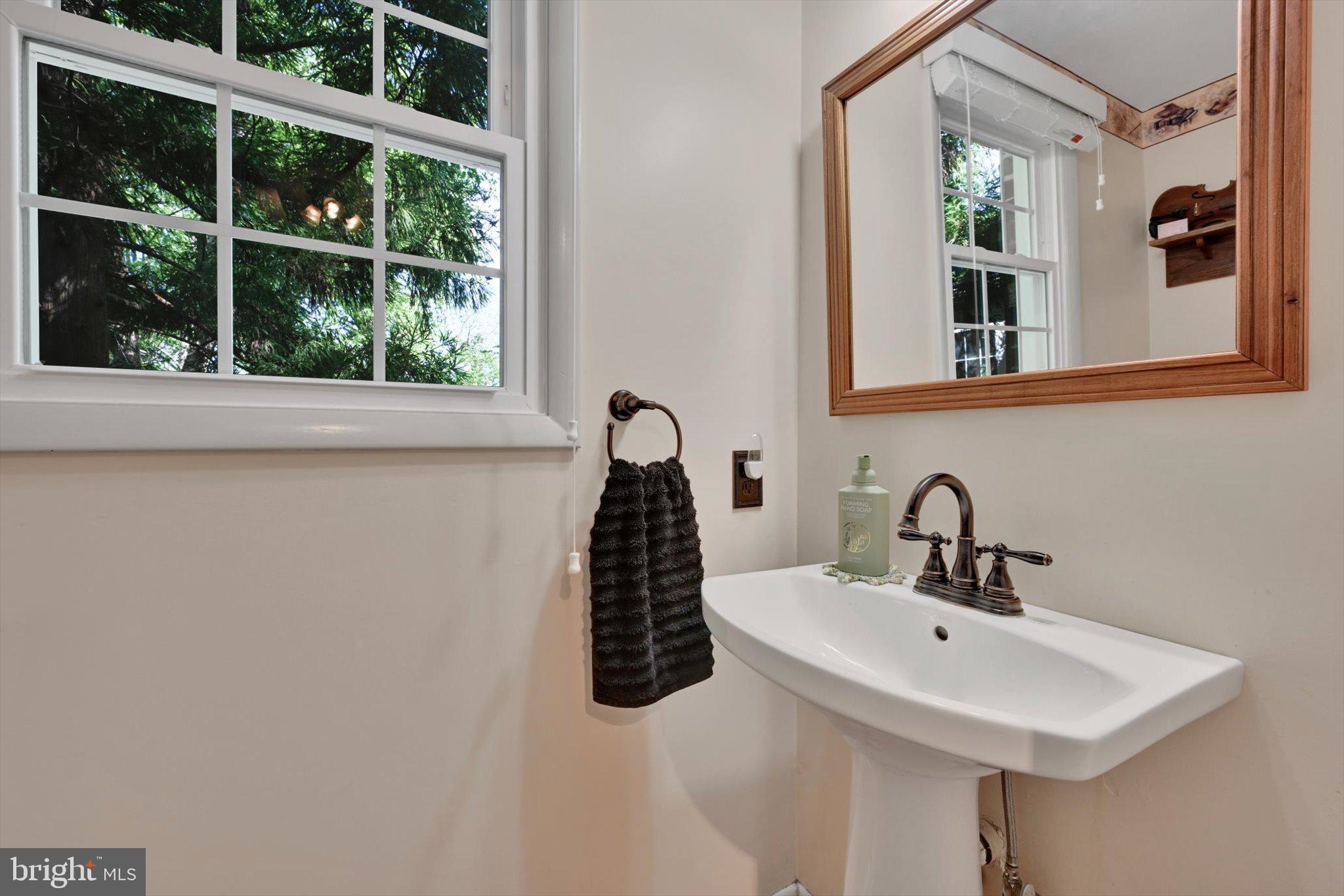 805 Ridgewood Road York, PA 17406 - Photo 23 of 43 Gallery Image 23
