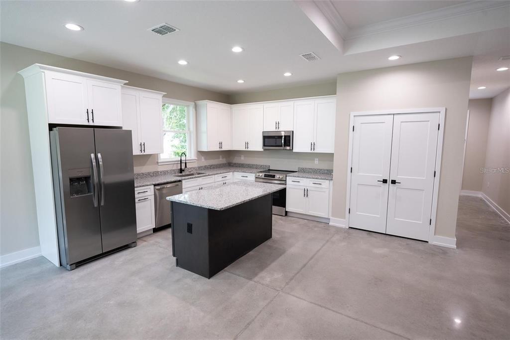 990 Thomas Road Eagle Lake, FL 33839 - Photo 16 of 40