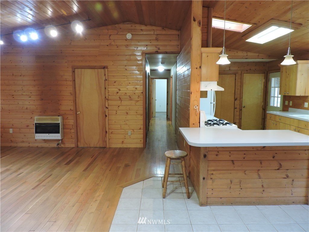 252 North Bodine Road Kelso, WA 98626 - Photo 13 of 36 Gallery Image 13
