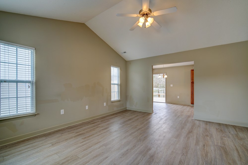342 Bishop Hicks Court Inman, SC 29349 - Photo 3 of 27