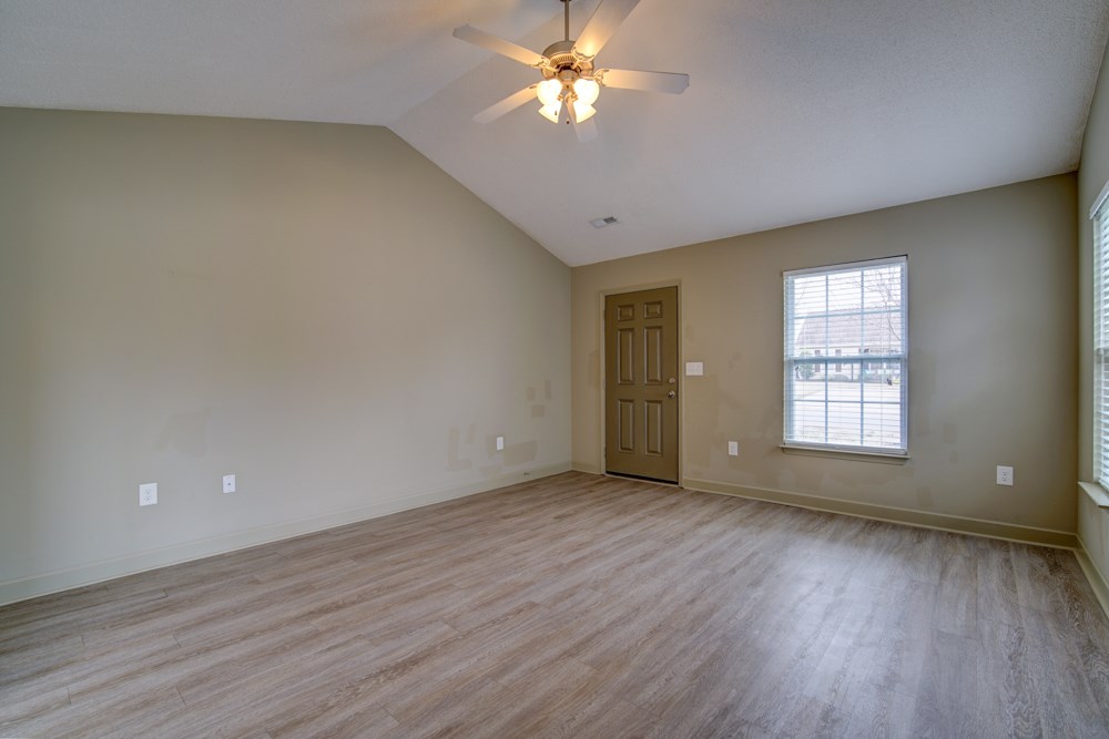 342 Bishop Hicks Court Inman, SC 29349 - Photo 5 of 27