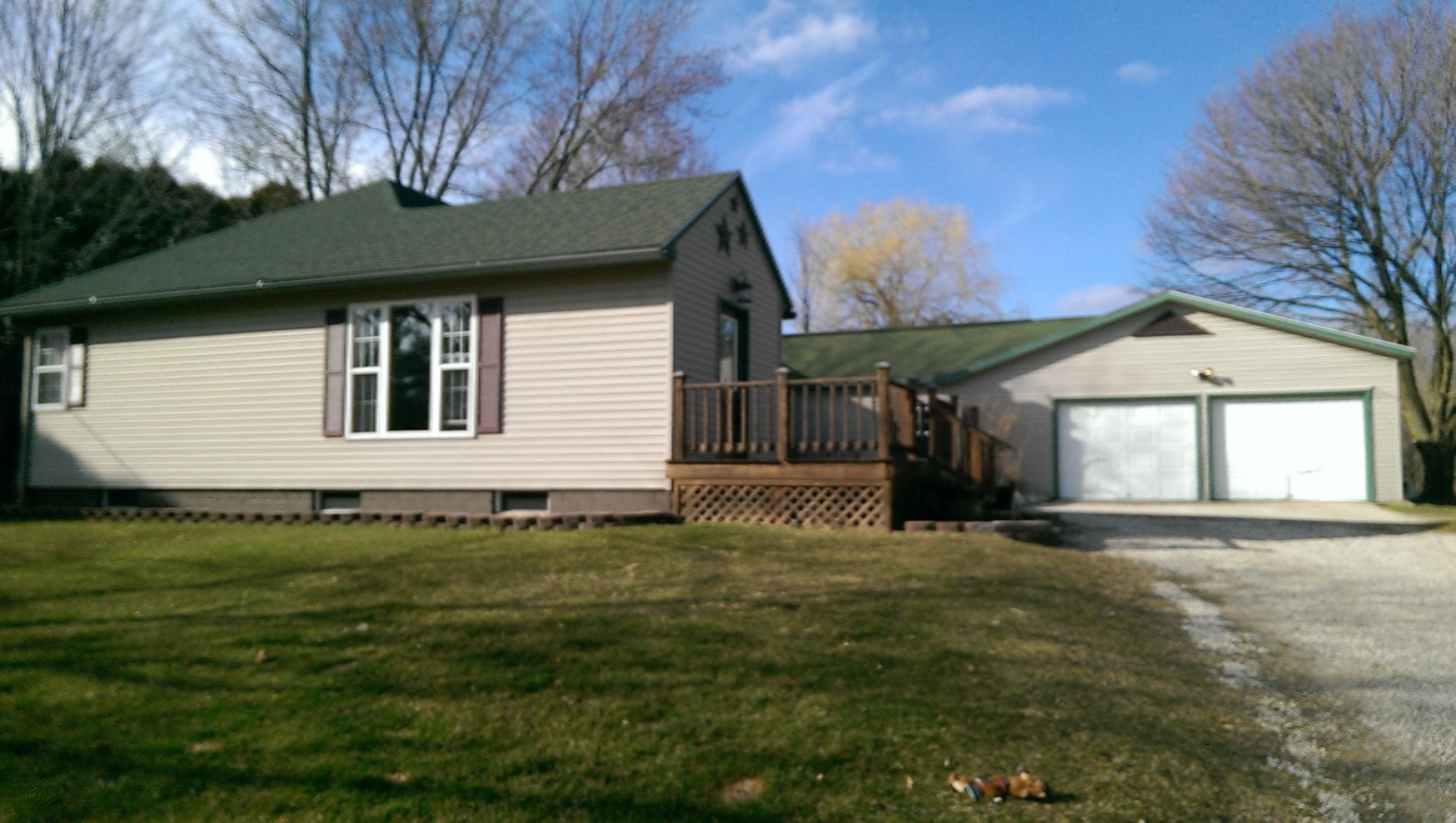 7552 Townline Road Lakeview, MI 48850 - Photo 2 of 19 IMAG2744