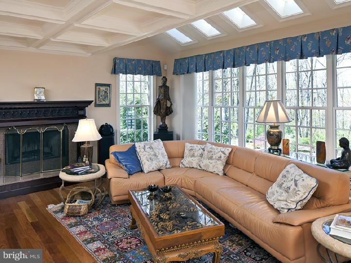 8 Stout Road Princeton, NJ 08540 - Photo 5 of 25