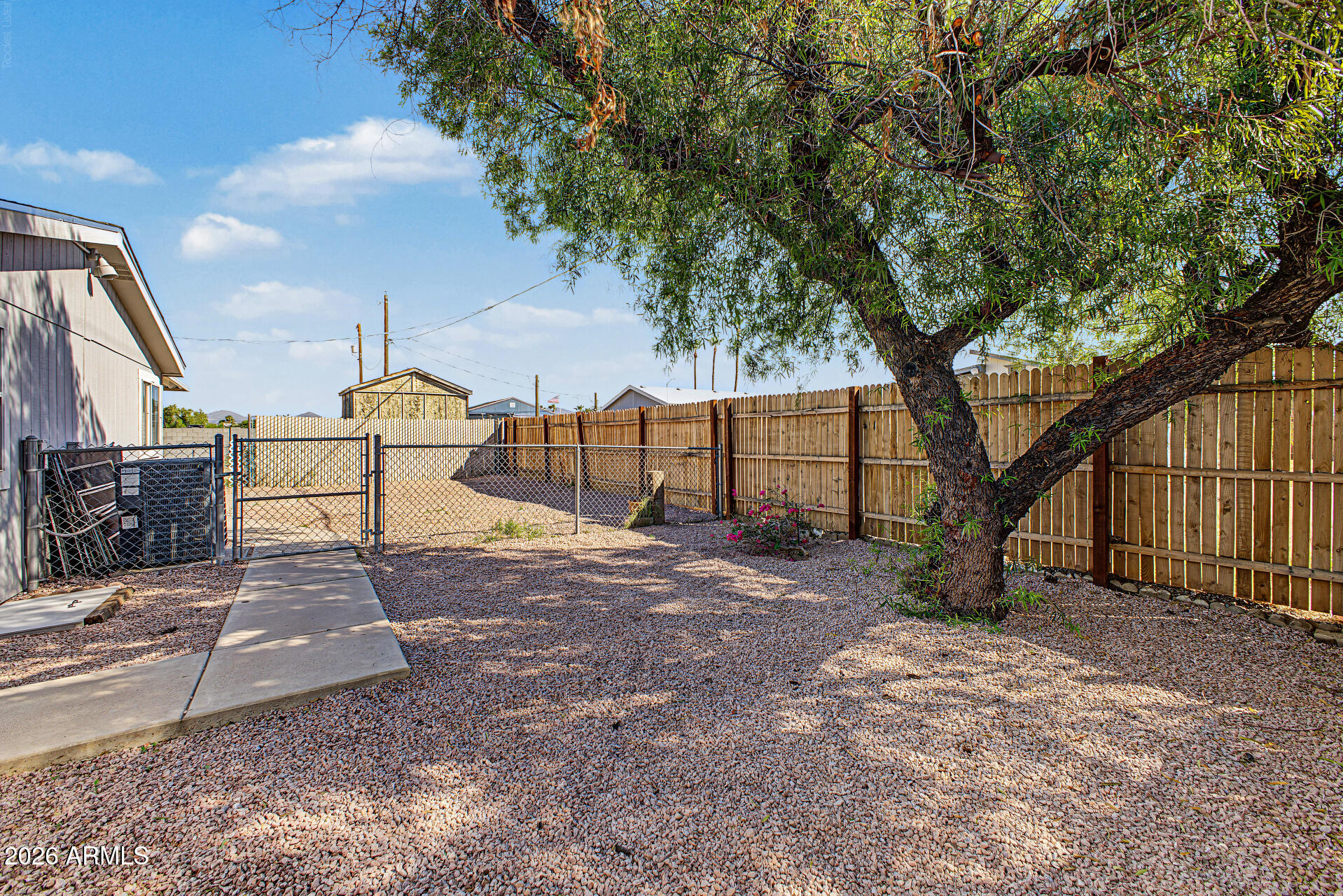 613 South Ellsworth Road Mesa, AZ 85208 - Photo 29 of 32 31 - 92nd