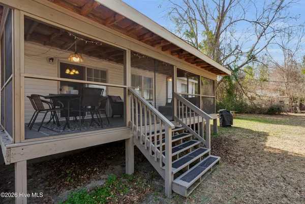 $185,000 | 172 Pond Street, Vanceboro, NC 28586