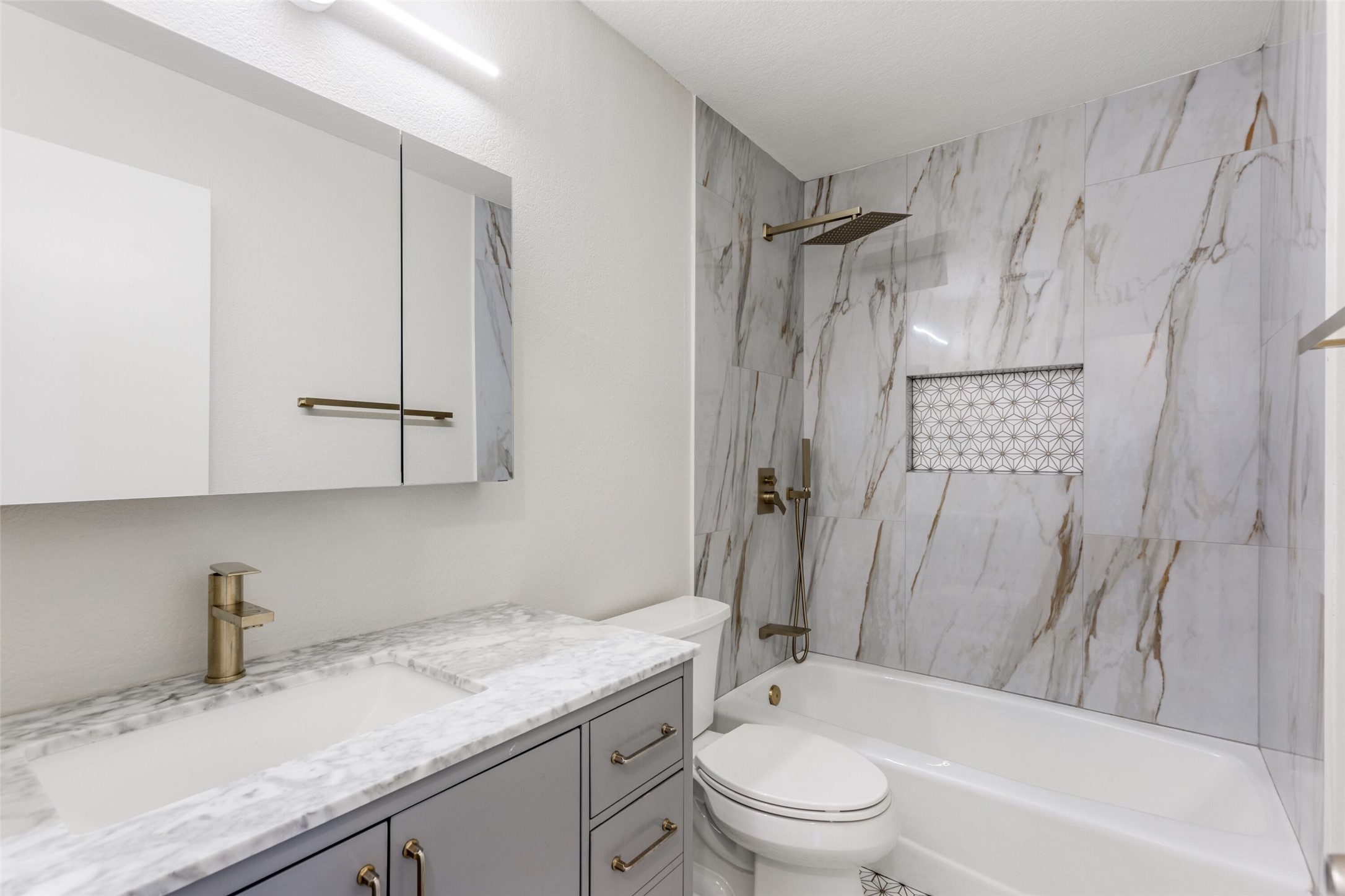 900 Angleton Cove Austin, TX 78748 - Photo 8 of 12